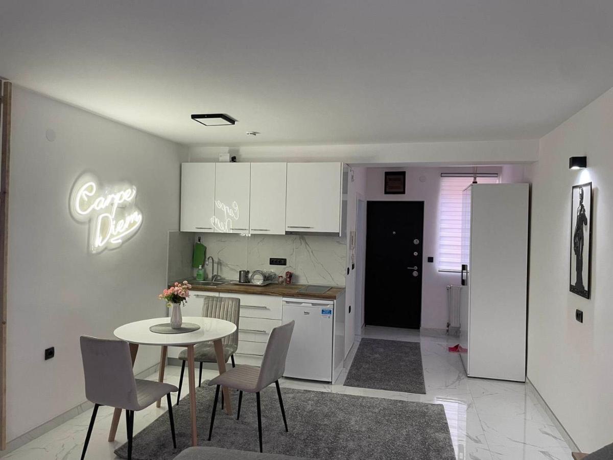 Apartman Afrodita Lux 1 Ni المظهر الخارجي الصورة